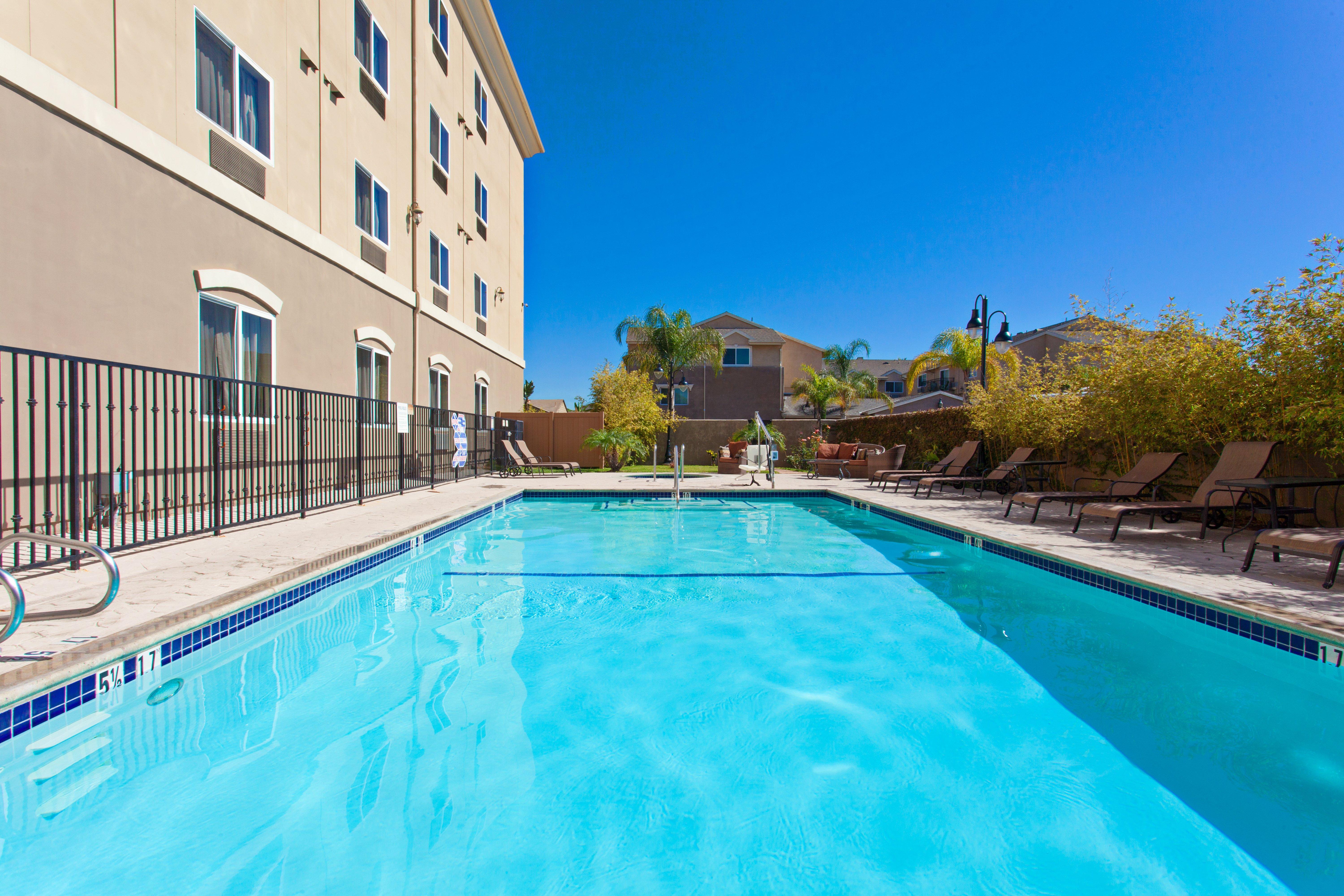 Holiday Inn Express Hotel & Suites Los Angeles Airport Hawthorne By Ihg Zewnętrze zdjęcie
